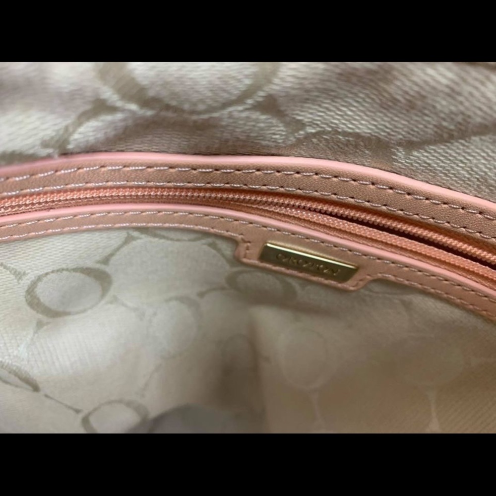 Croton tote leather handbag. Near new - Picture 4 of 8